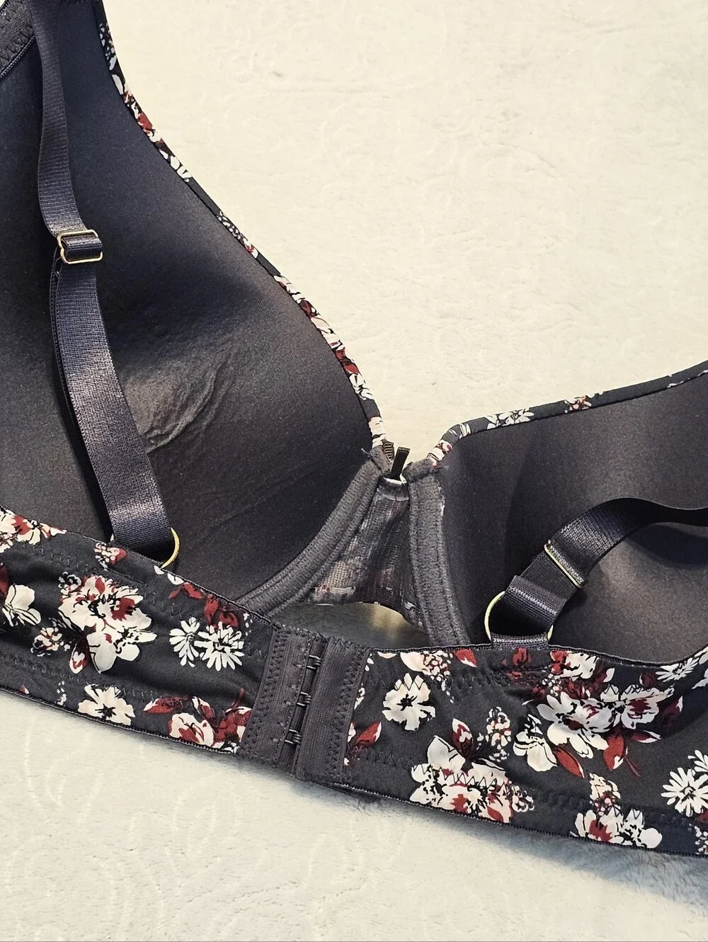Dark Floral Underwire T-Shirt Bra | Padded Molded Cups | Size 42D